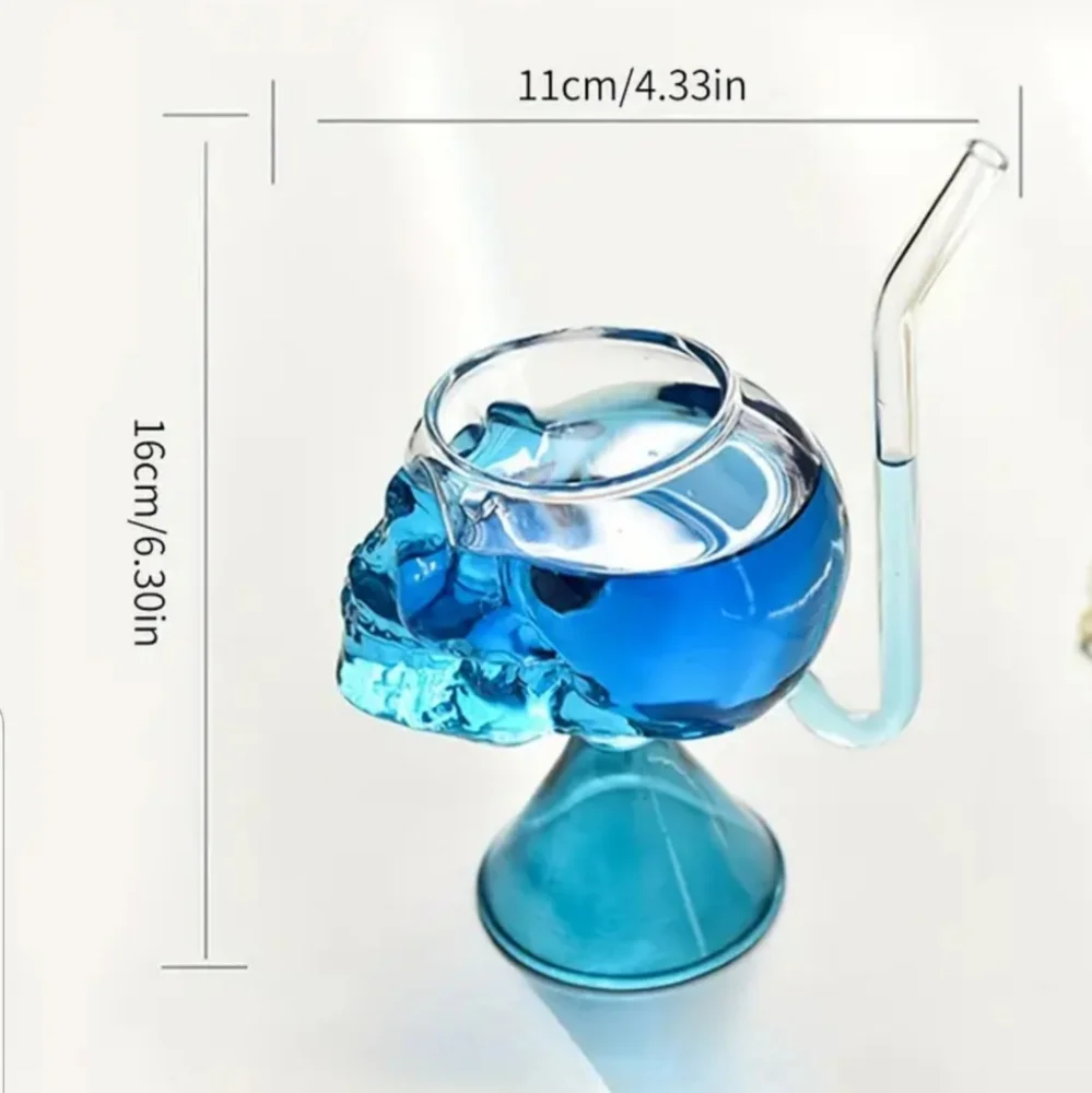 Vampire Skull Straw Glass